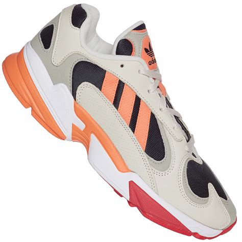 Adidas Yung ab 31,95 € 